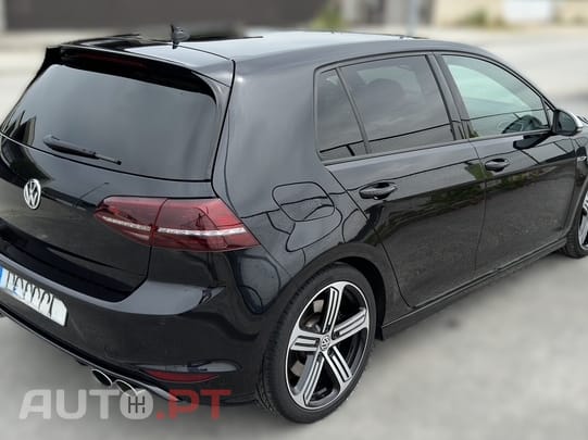 Volkswagen Golf R
