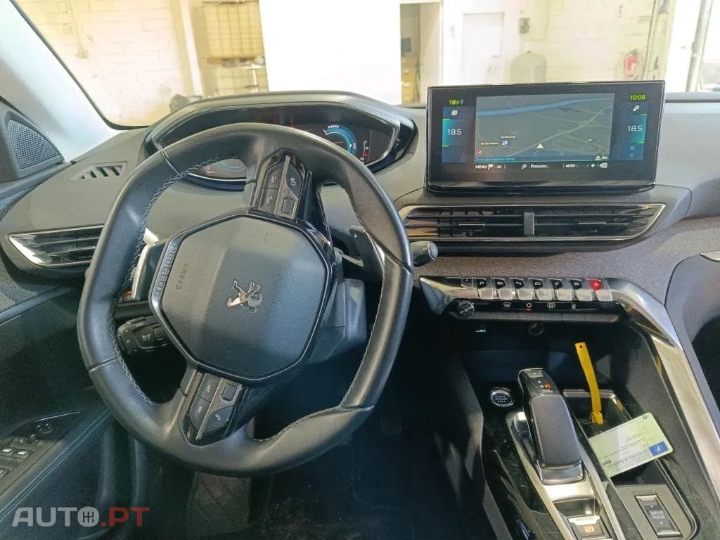 Peugeot 3008 1.6 Hybrid Allure Pack e-EAT8
