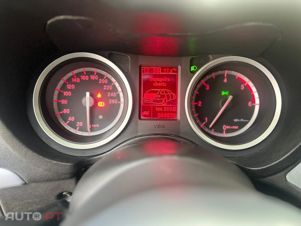 Alfa Romeo 159 Sportwagon 1.9 JTDm 16V Sportiva