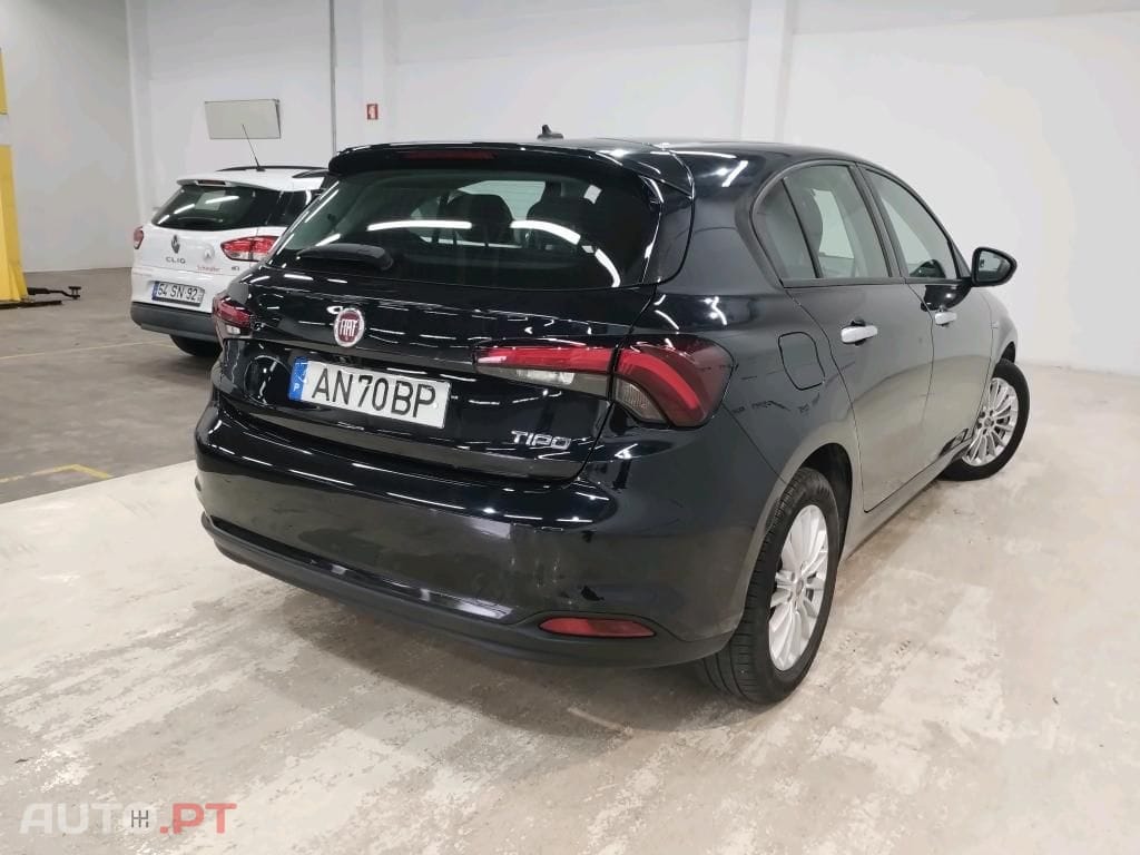 Fiat Tipo 1.3 MultiJet Life