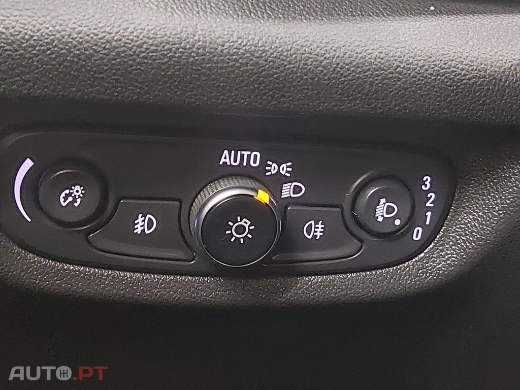 Opel Insignia 1.5 D Business Edition