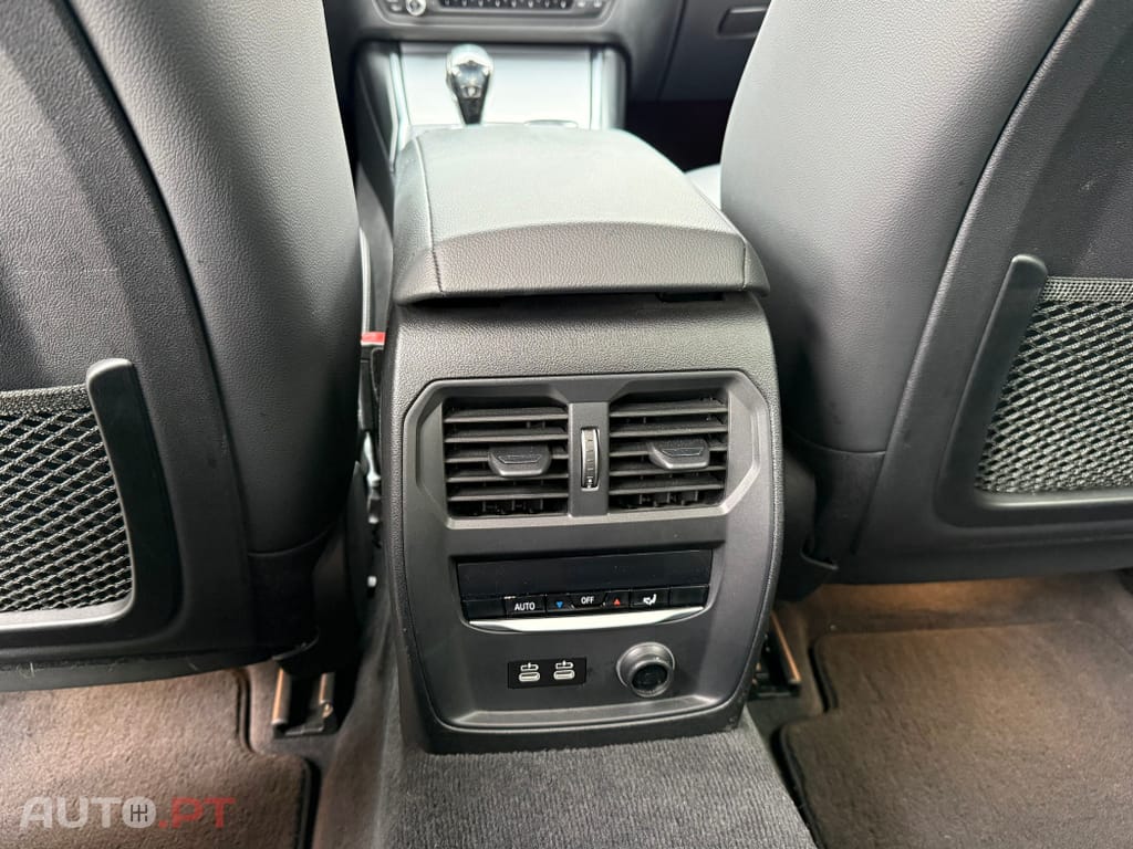 BMW 330 e Corporate Edition Auto