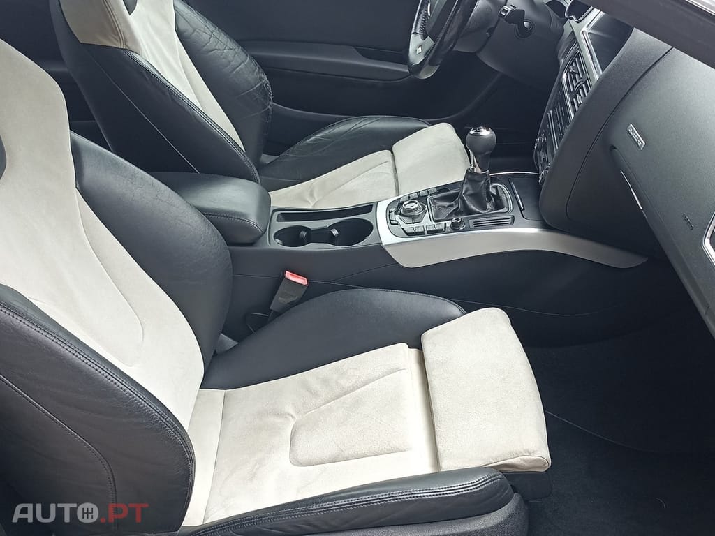 Audi S5 4.2 V8 TFSI QUATTRO