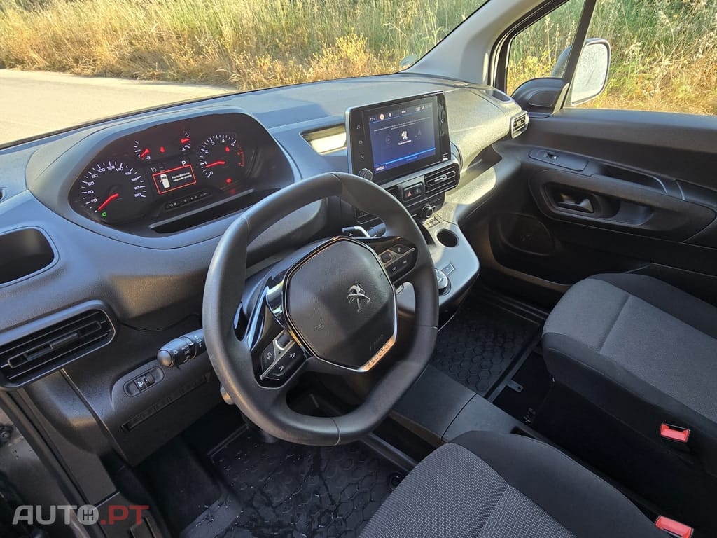 Peugeot Partner 1.5 BlueHDi Asphalt Standard EAT8