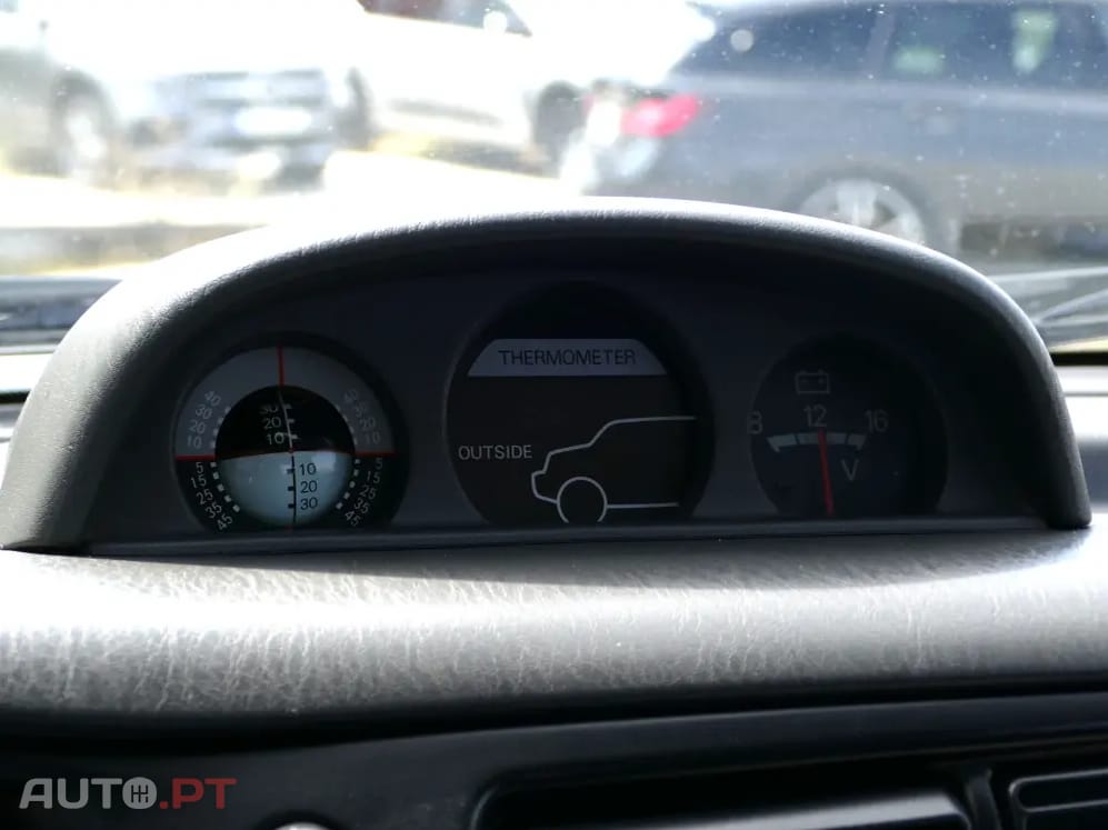 Mitsubishi L200 2.5 TD Strakar CD