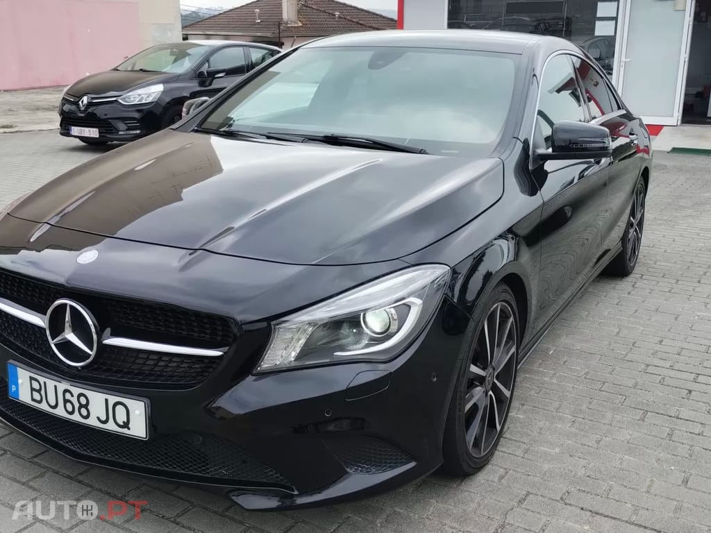 Mercedes-Benz CLA 200 D Urban Aut