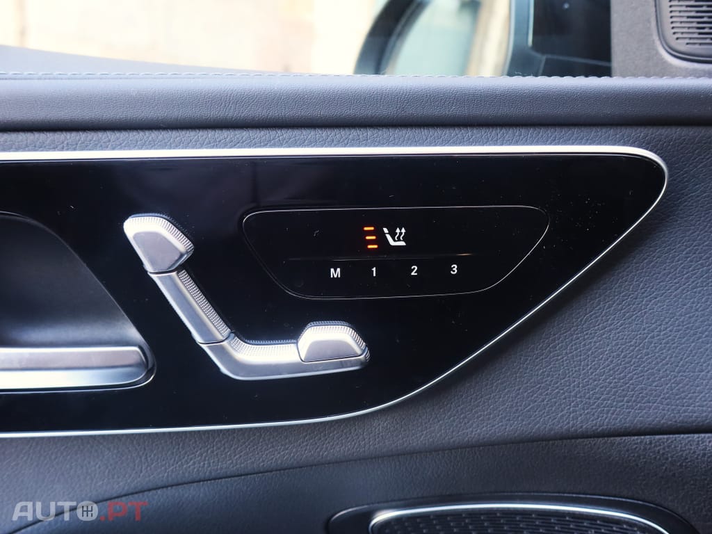 Mercedes-Benz C 300 e AMG Line