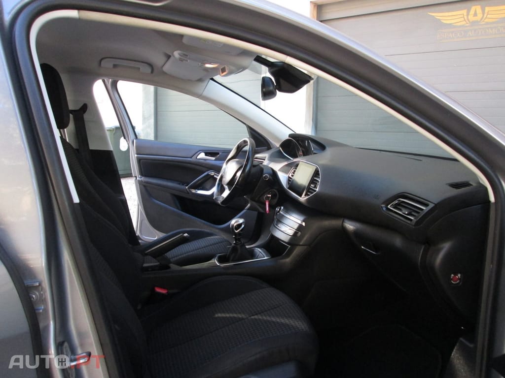 Peugeot 308 1.2 PureTech Active
