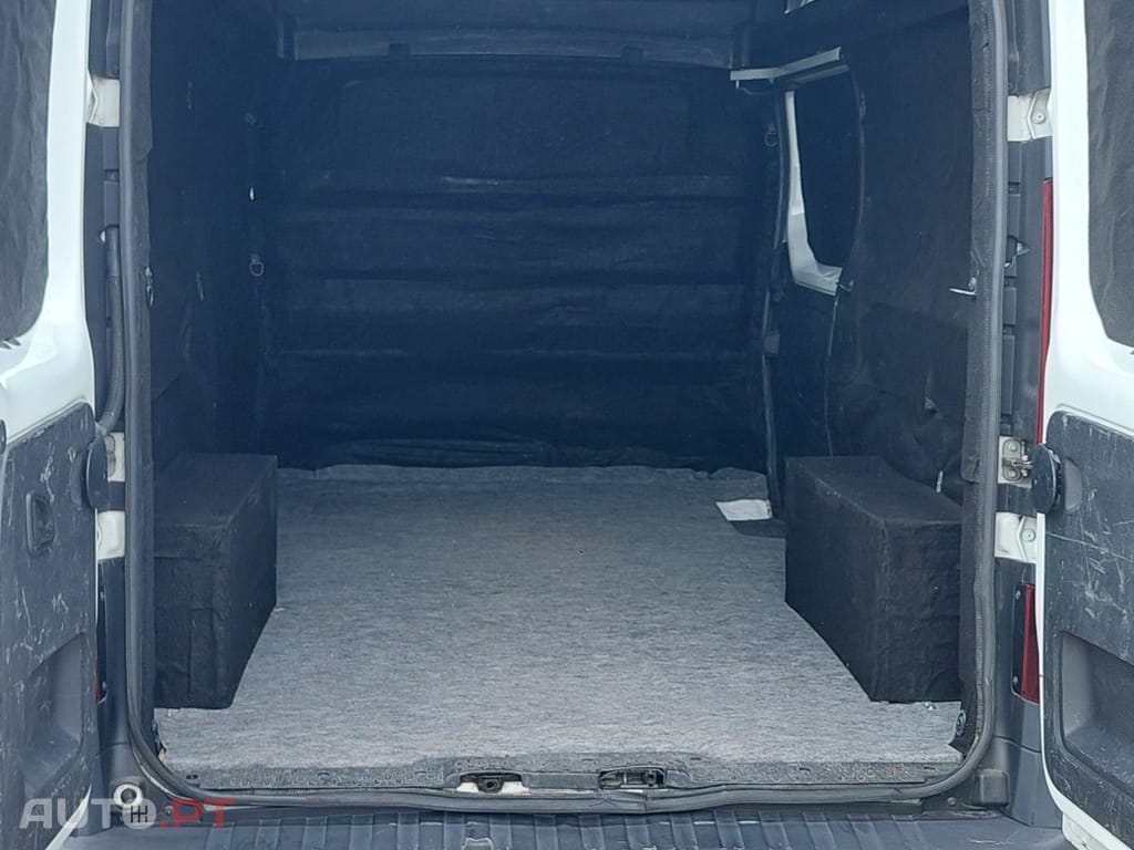 Renault Trafic L2H2
