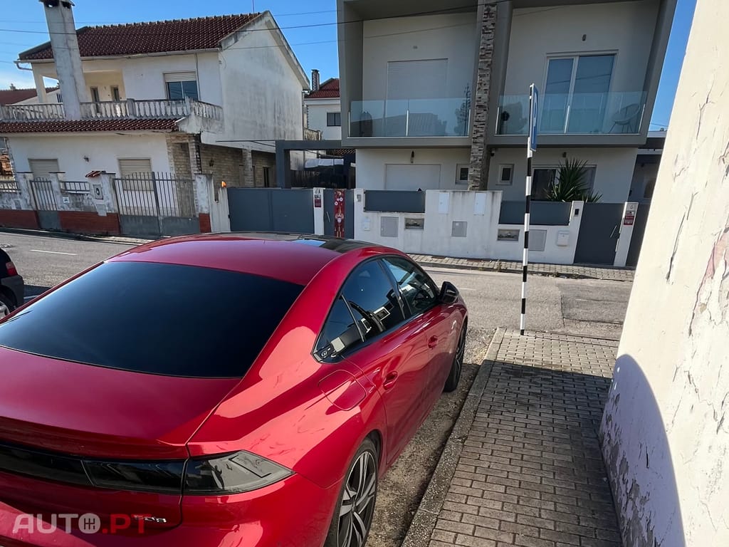 Peugeot 508 Puretech GT 1.6 225hp Versão First Edition?