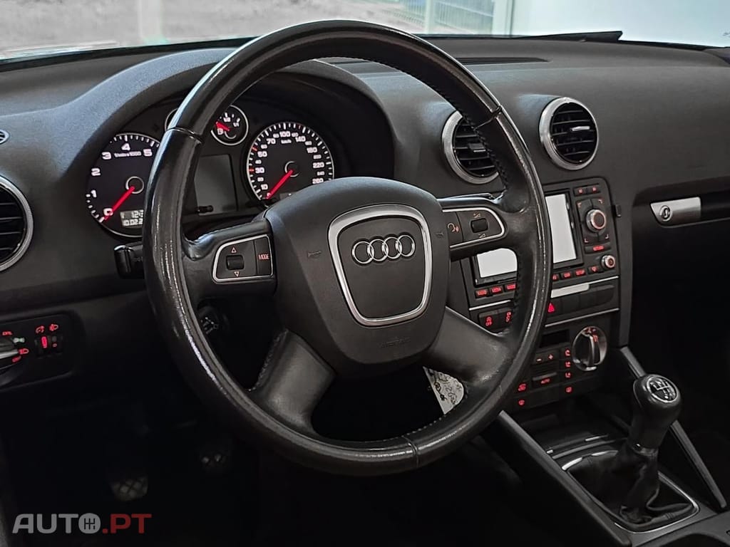 Audi A3 Cabrio 1.4 TFSi Attraction