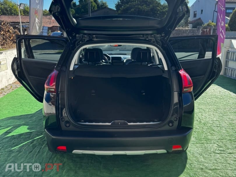 Peugeot 2008 1.2 PureTech Crossway EAT6