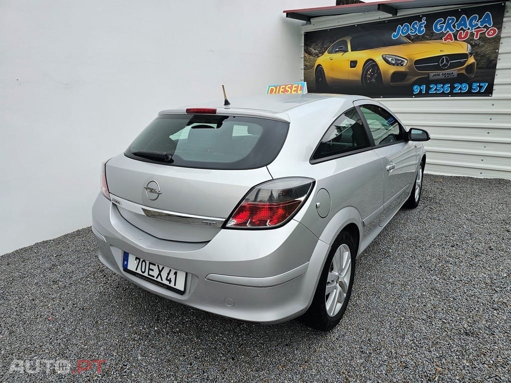 Opel Astra GTC 1.3 CDTi