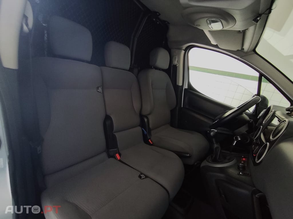 Peugeot Partner 1.6 BlueHDi L1 SE Office