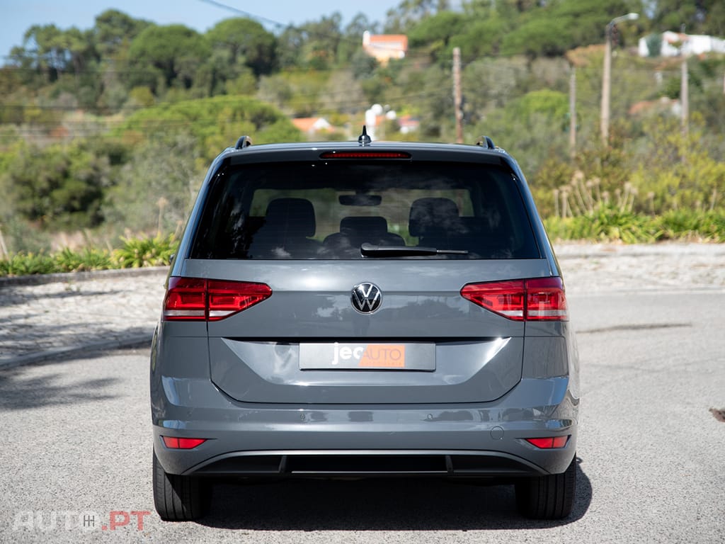 Volkswagen Touran 2.0 TDI Confortline