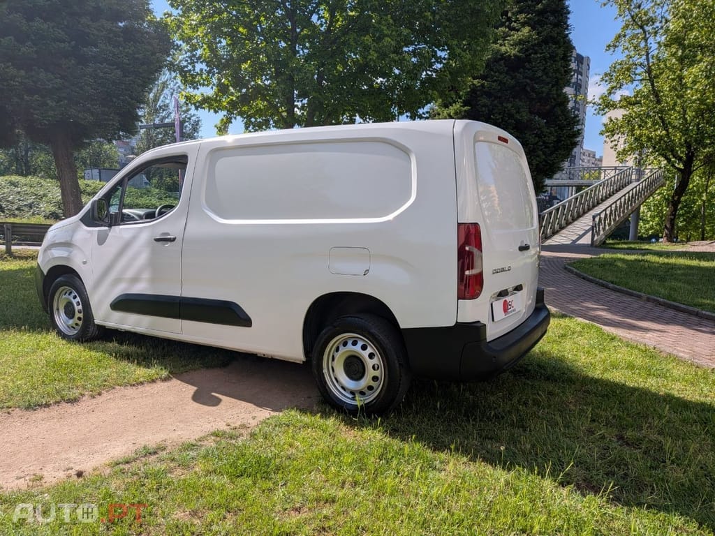 Fiat Doblo Longa Blue Hdi