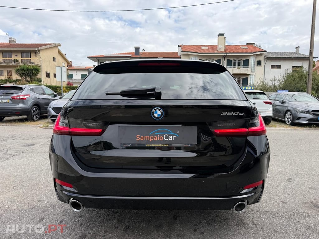 BMW 320 e Auto