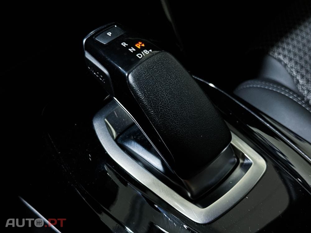 Peugeot E-208 50 kWh GT Pack