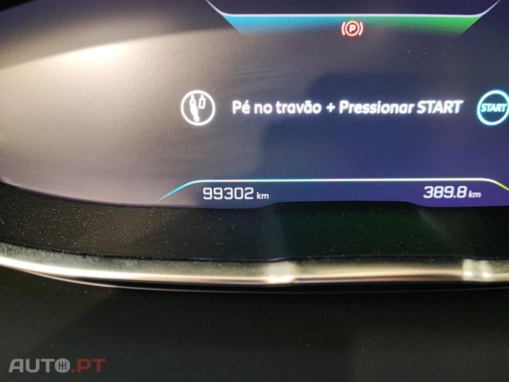 Peugeot 3008 1.6 Hybrid Allure e-EAT8