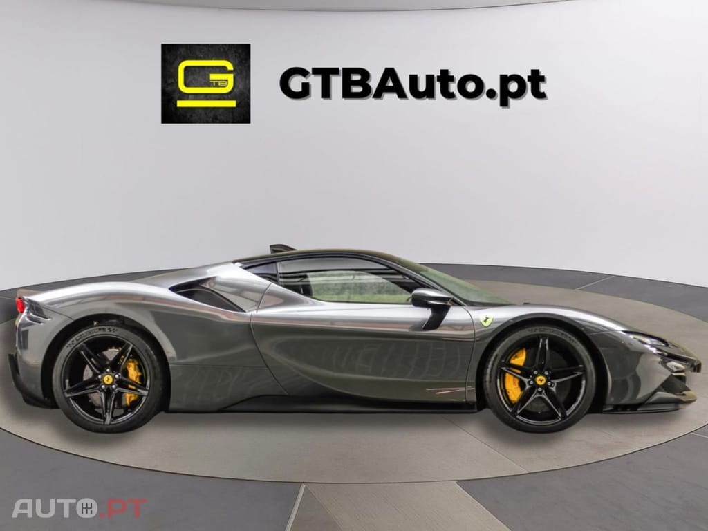 Ferrari SF90 Stradale I.V.A DEDUTIVEL