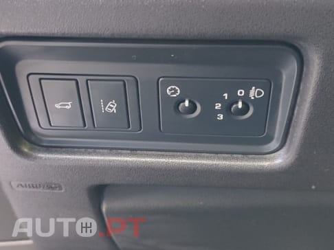 Land Rover Discovery Sport 2.0 eD4 HSE Luxury