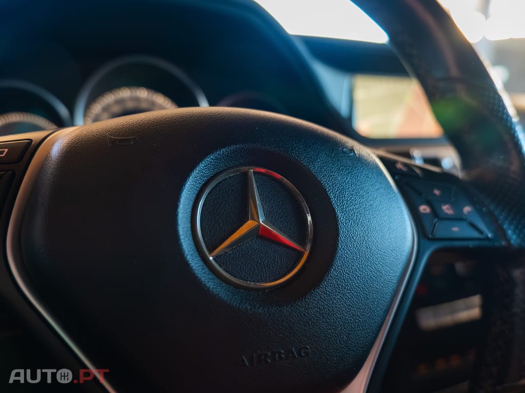 Mercedes-Benz E 250 CDi Avantgarde BlueEfficiency Auto.