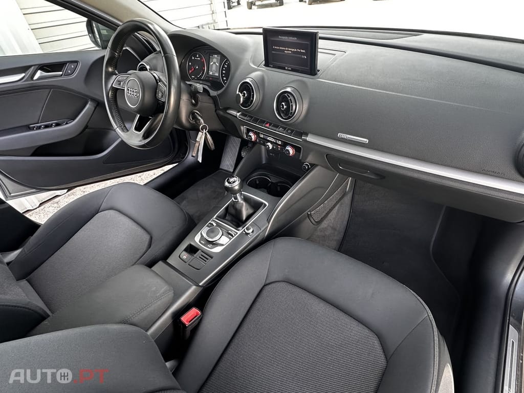 Audi A3 Sportback 30 TDI S-line