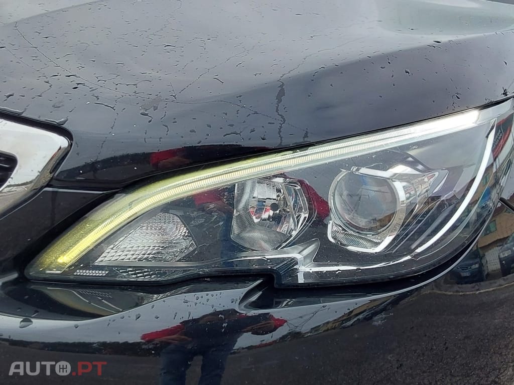 Peugeot 308 1.6 BlueHDi Allure