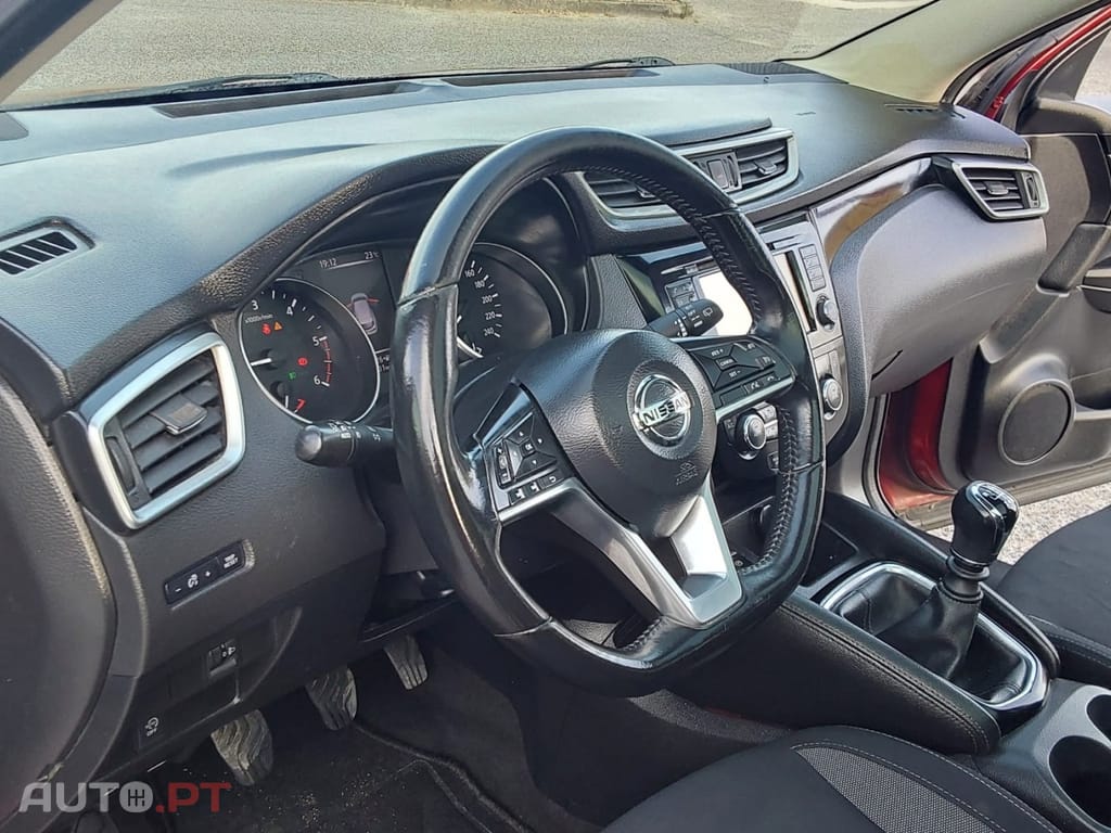 Nissan Qashqai 1.5 dCi Acenta Connect