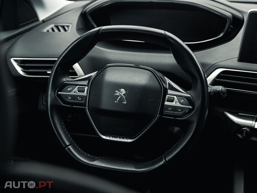Peugeot 3008 1.2 PureTech Allure