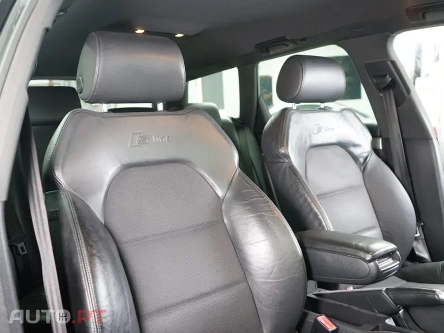 Audi A4 Avant 2.0 TDI S-line Multitronic