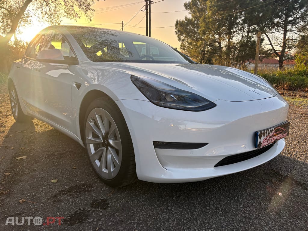 Tesla Model 3 Long Range Tração Integral