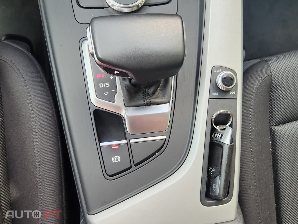 Audi A4 Avant 35 TDI S tronic