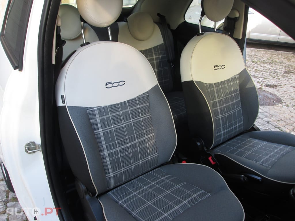 Fiat 500C 1.0 Hybrid (RED)