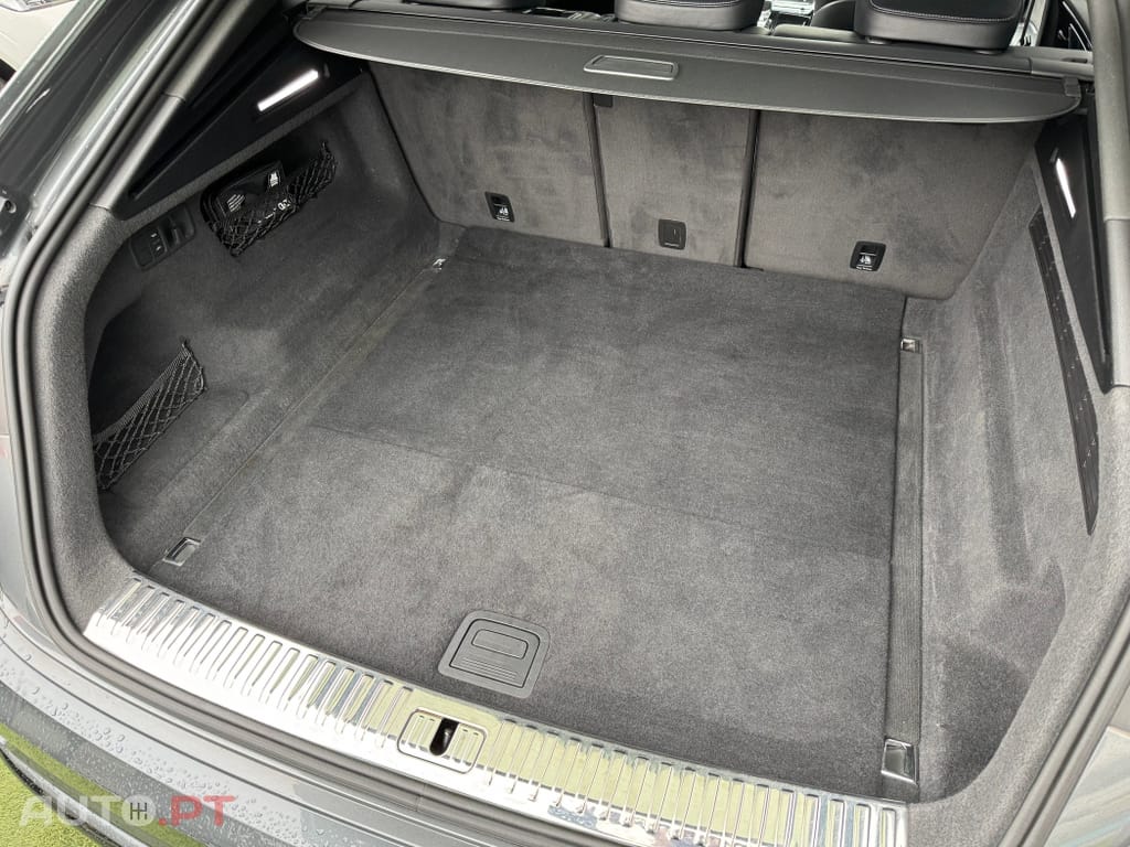 Audi Q8 50 TDI quattro Tiptronic