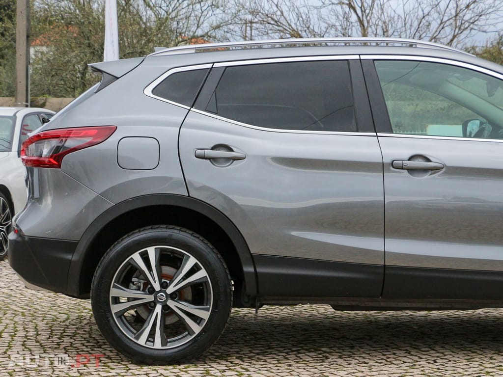 Nissan Qashqai 1.5 dCi N-Connecta