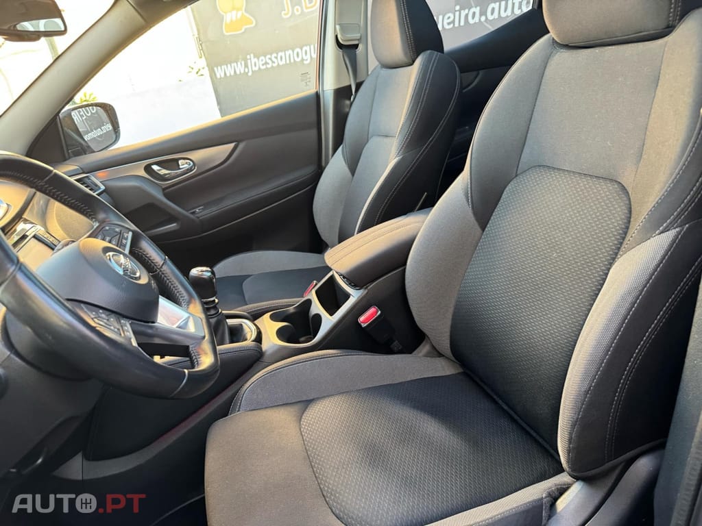 Nissan Qashqai 1.5 dCi N-Connecta