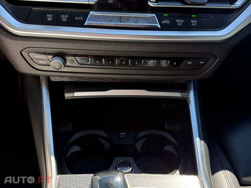 BMW 320 d Pack M Shadow Auto