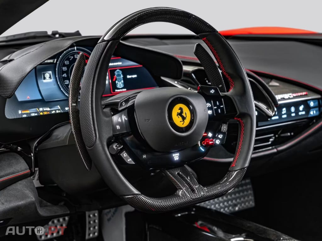 Ferrari SF90 Stradale I.V.A DEDUTIVEL 