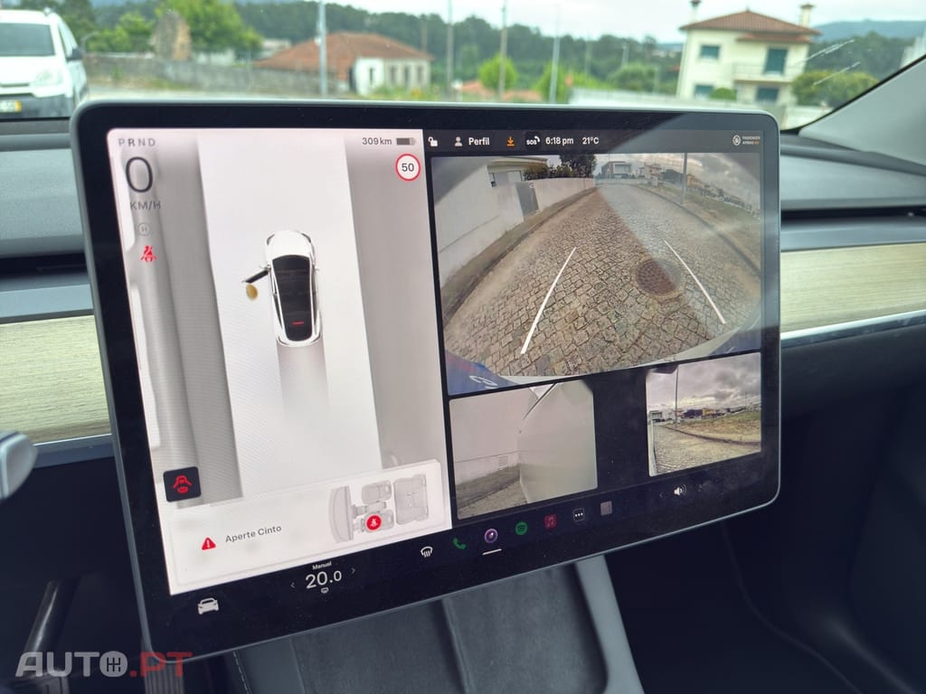 Tesla Model Y RWD