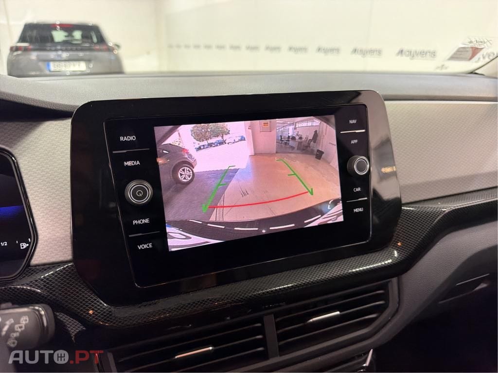 Volkswagen T-Cross 1.0 TSI Urban DSG
