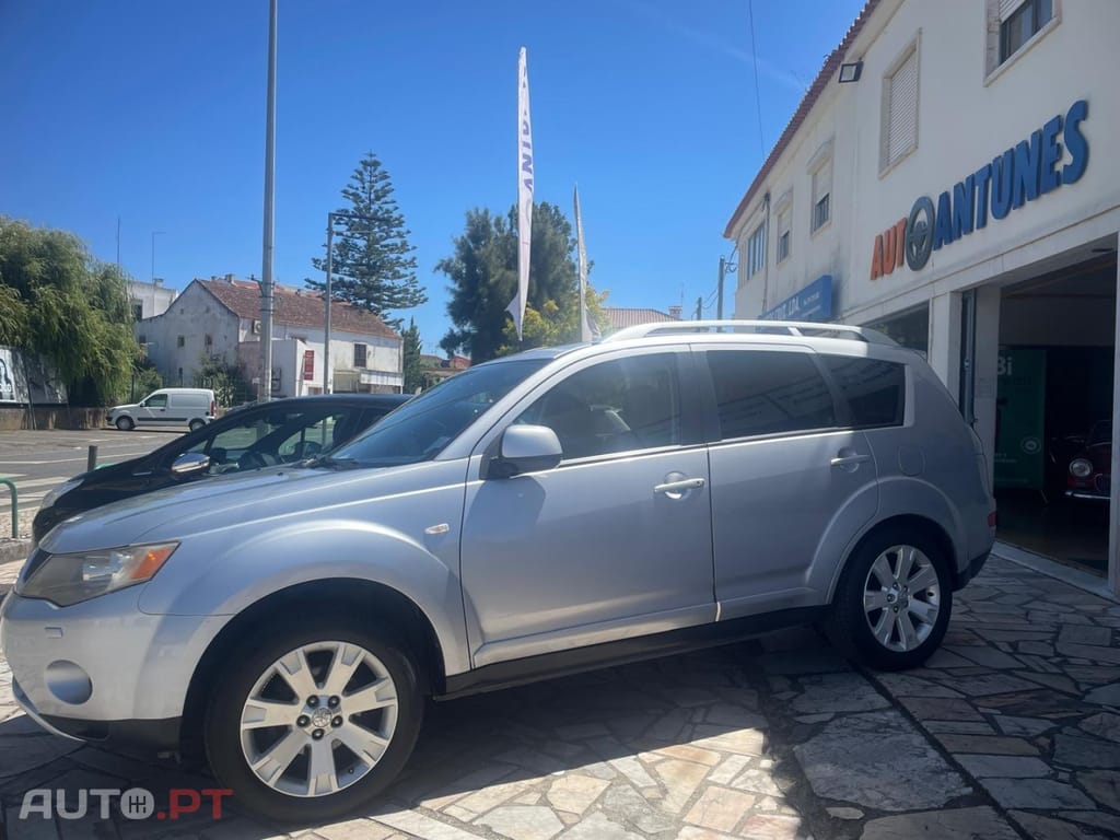 Mitsubishi Outlander 2.0 DI-D Instyle2 4WD