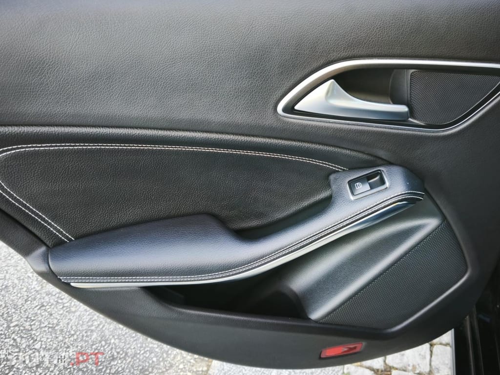 Mercedes-Benz CLA 180 CDi Urban