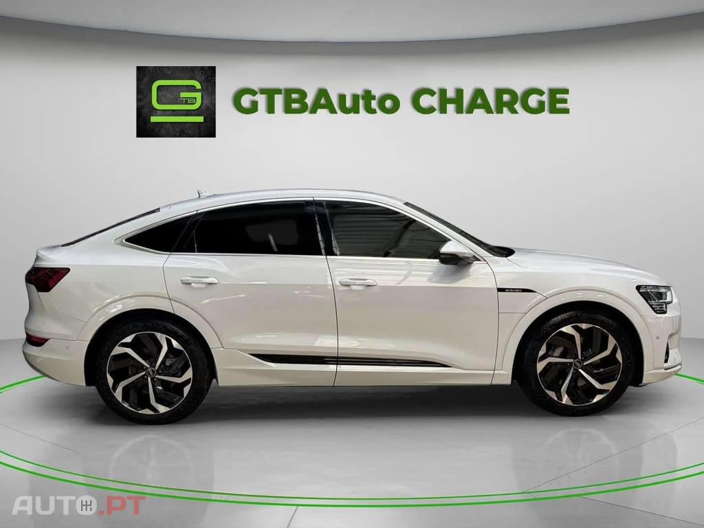 Audi E-Tron I.V.A DEDUTÍVEL 50 Quattro Advanced 