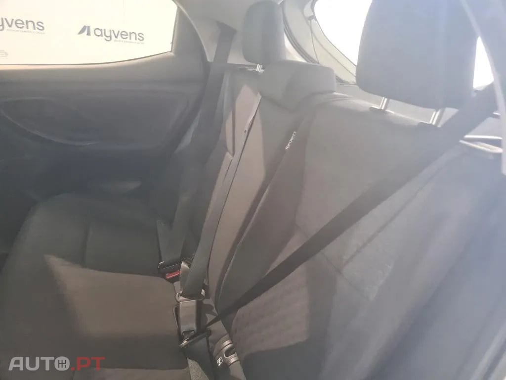Toyota Yaris 1.5 HDF Comfort Plus