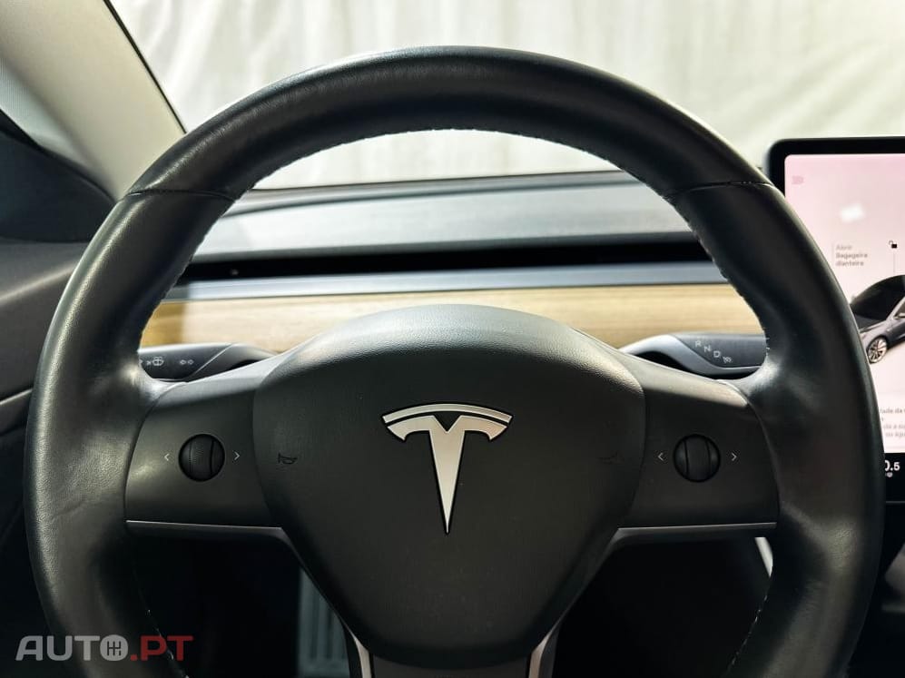 Tesla Model 3 Performance AWD