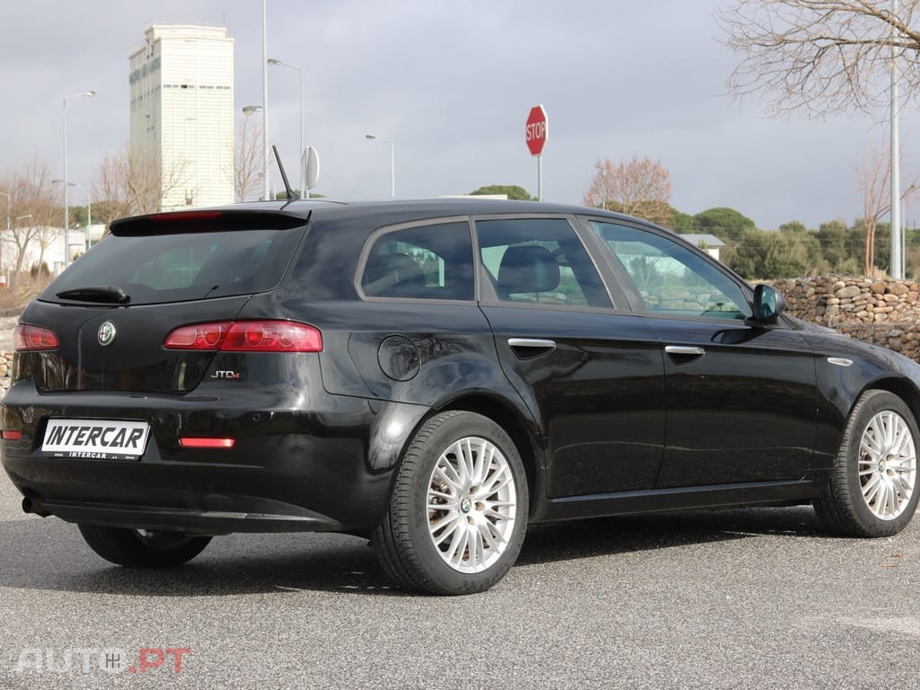 Alfa Romeo 159 Sportwagon 2.0 JTDM Sport  170 Cv.