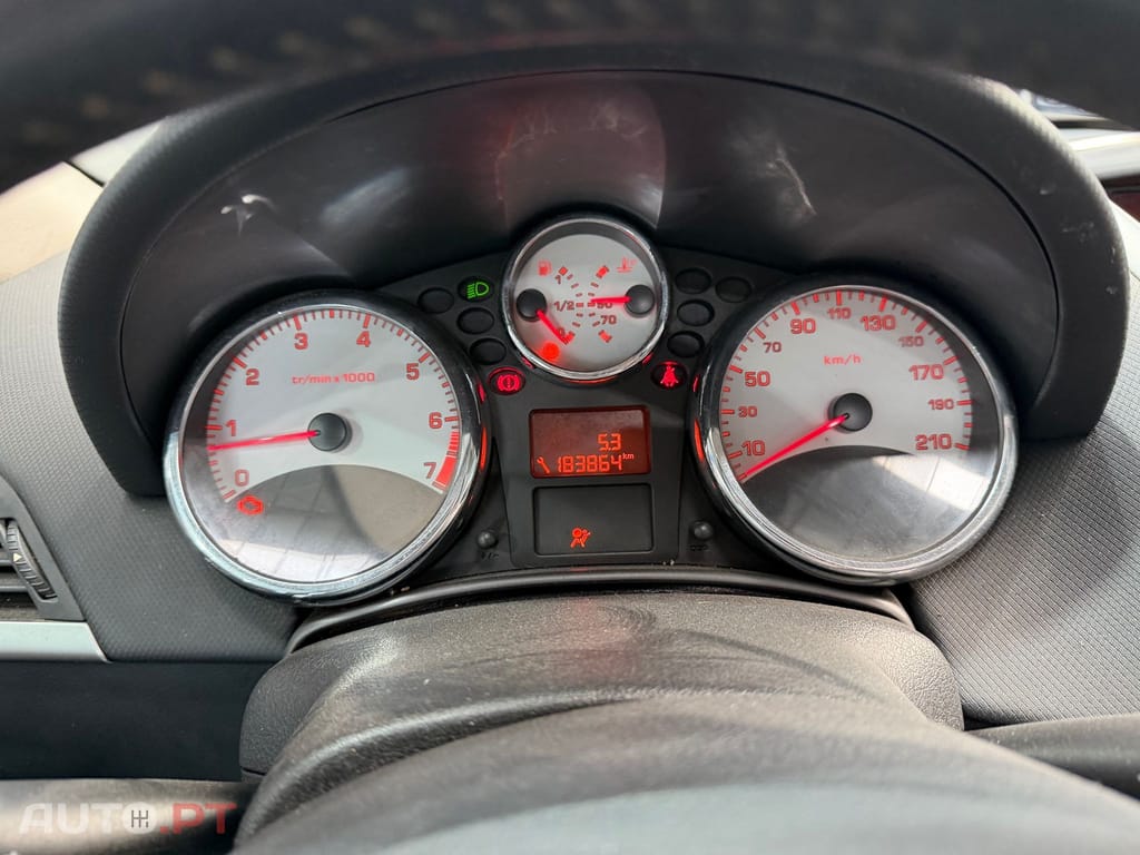 Peugeot 207 CC 1.6 VTi Active