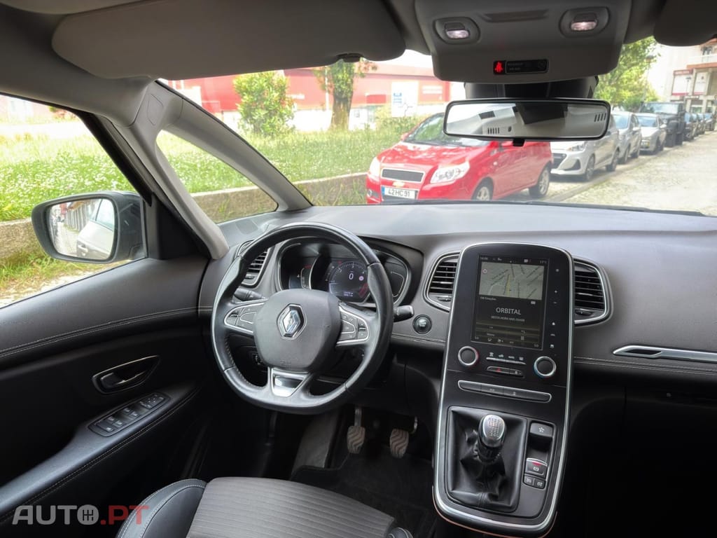 Renault Grand Scénic 1.5 dCi Intens Hybrid Assist SS
