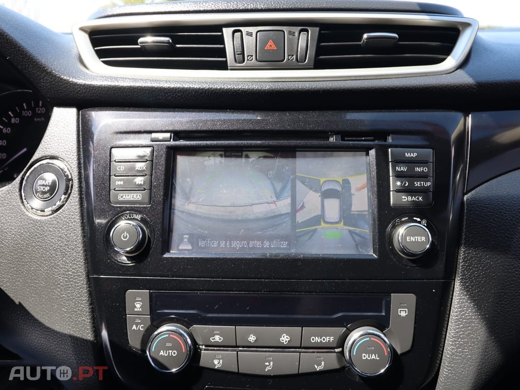 Nissan Qashqai 1.5 dCi N-Connecta 18